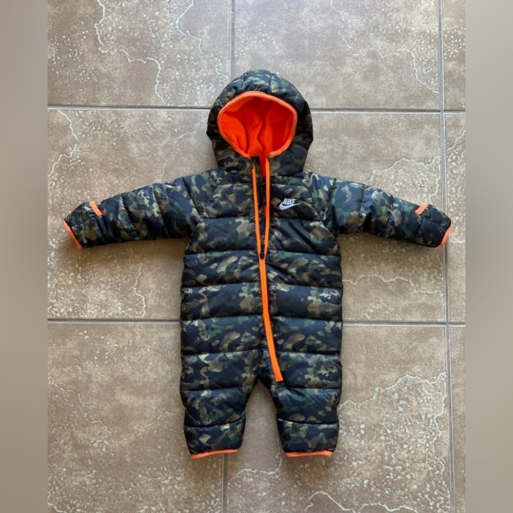 Nike Baby Camo Puffer Snowsuit Bunting Orange‎ Fleece Lined 6M